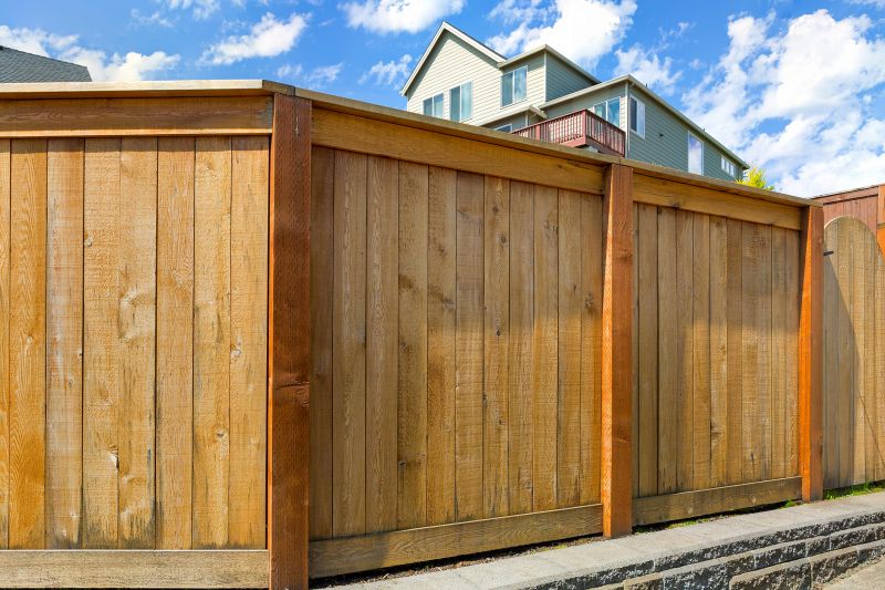 Wood Fence Service detail